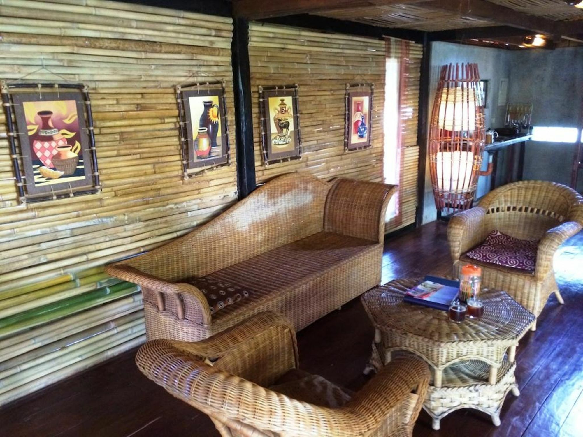 The Village House Пуэрто-Принцеса Экстерьер фото